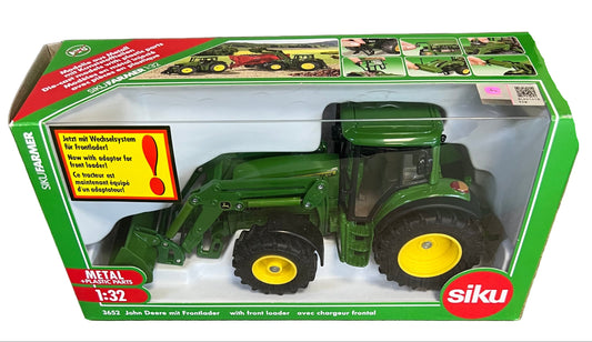 Siku John Deere Tractor Model With Front Loader 1:32 Scale