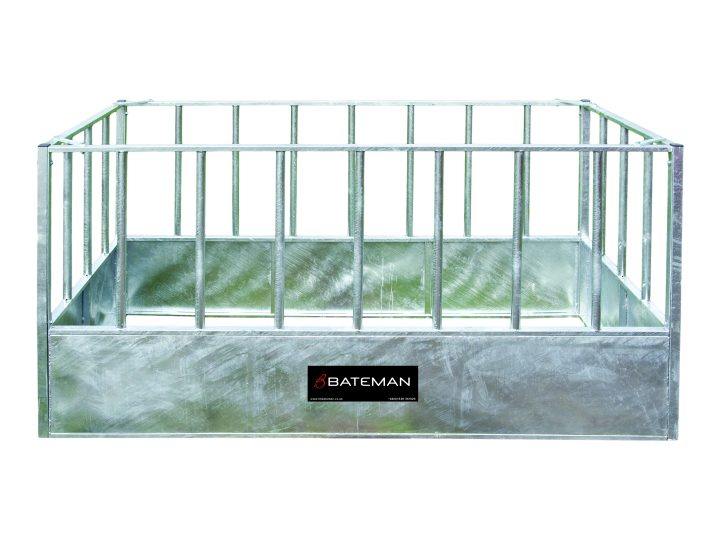 Bateman Hesston Bale Feeder